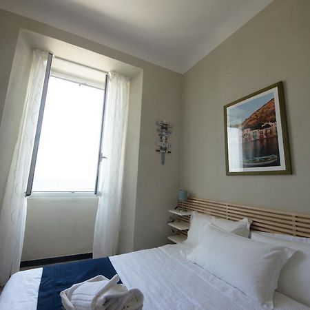 Luna Rooms Savona Exterior photo